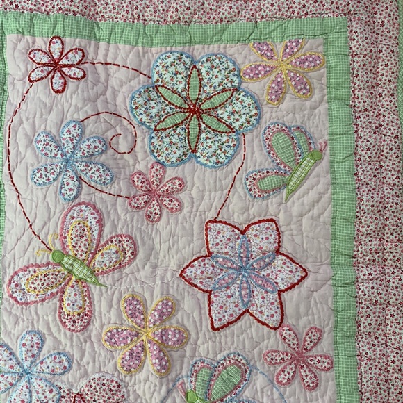 Gorgeous baby quilt - Picture 3 of 3